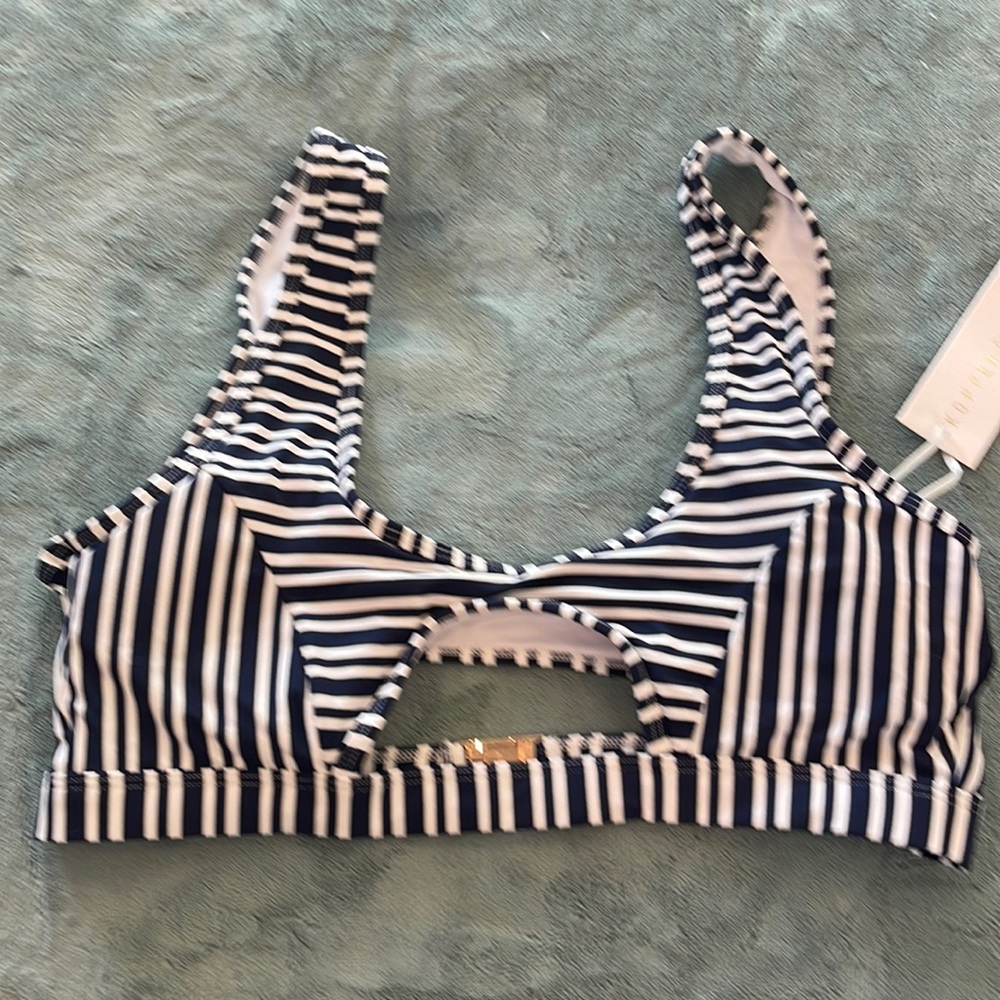 NWT Kopper & Zink Bikini top